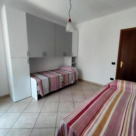 פראייה א מארה Casa Vacanza Laccata Con Posto Auto Gratuito מראה חיצוני תמונה